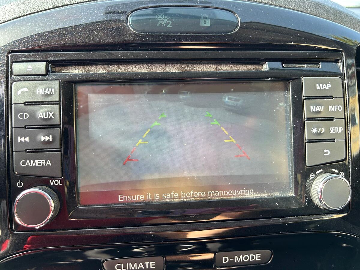 NISSAN JUKE TEKNA SPORT AUTO 1.6 SPANISH LHD IN SPAIN 107000 MILES SUPERB 2014